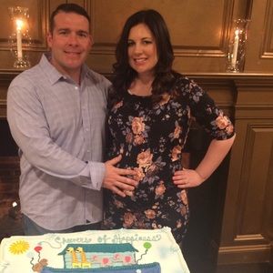 Pinkblush maternity dress - Size M